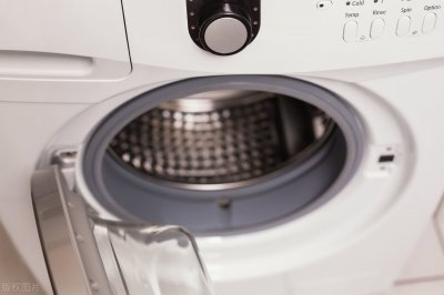 ​美的洗衣机不排水怎么处理（洗衣机不排水怎么修理视频）
