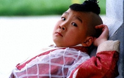 ​“小叮当”谢昀杉，6岁出道，3次上春晚，今30岁现状令人惋惜