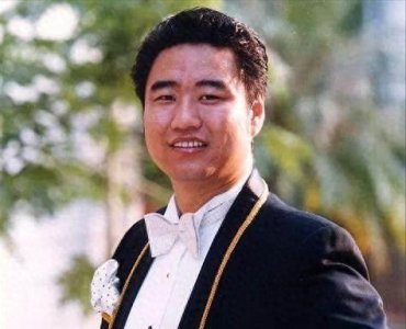 ​“活着”该如何定义？从丛飞的一生找答案