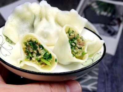 ​牛肉饺子馅用什么做配菜好？加入3种蔬菜，牛肉馅鲜美爆汁无膻味