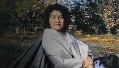 成蕙琳嫁入豪门,成为金正日最爱的女人,最后为何客死他乡?