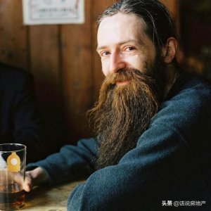 ​英国科学家预测人的极限寿命是3000岁，以目前医疗水平无法实现