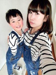 ​春天——出游吸人眼球的母子装