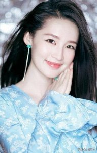 歌曲音频|《出现又离开》– 梁博