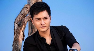 ​28岁因星光大道一夜爆红，32岁以小三上位，如今34岁泯然众人矣