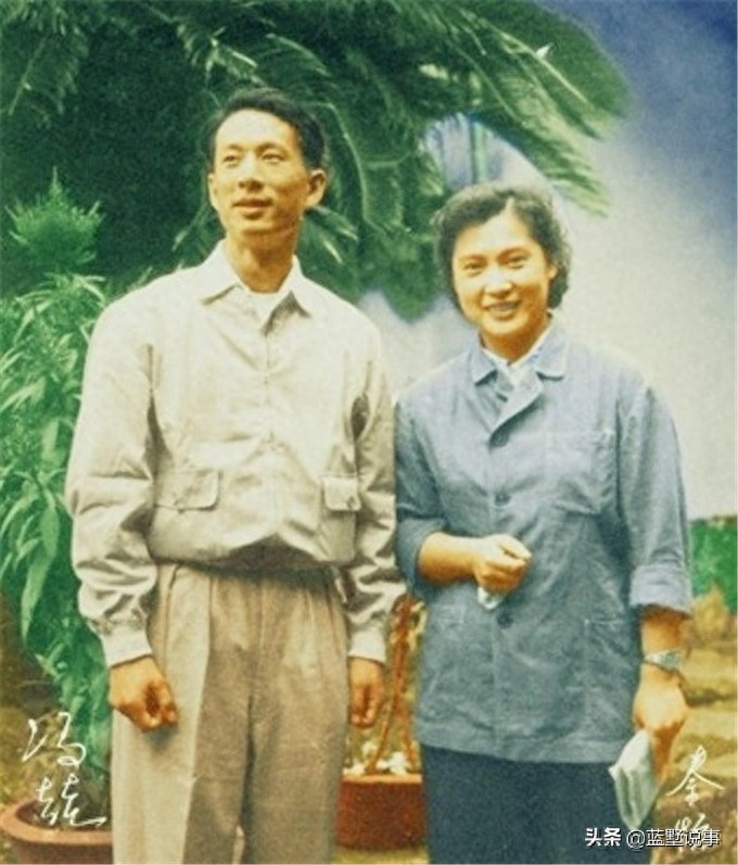 今年是冯喆去世五十周年，老照片怀念这位儒雅明星