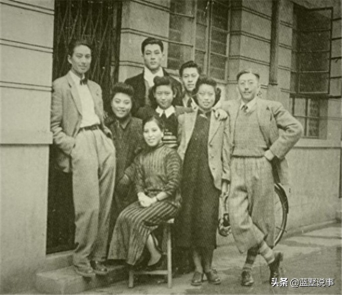 今年是冯喆去世五十周年，老照片怀念这位儒雅明星