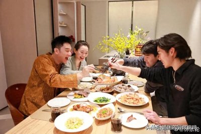 盘点明星家年夜饭:李湘奢华,黄晓明接地气,刘涛选择最意外!