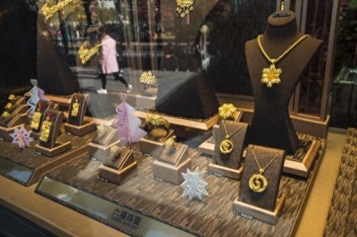 周大福周六福周大生周生生是什么关系哪个好,买黄金谁家的最靠谱