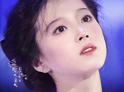 不要再说黎明长相普通,中森明菜看黎明看呆了,她的前男友酷似黎明