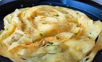 ​葱花饼家庭实用做法，不揉面不发面，酥脆层多，新手看一遍就会