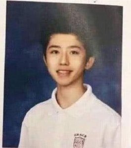 ​百分九证件照：蔡徐坤范丞丞从小帅到大，朱正廷惊艳程度堪比壁纸