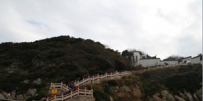 ​珞珈山的由来，珞珈的来源？