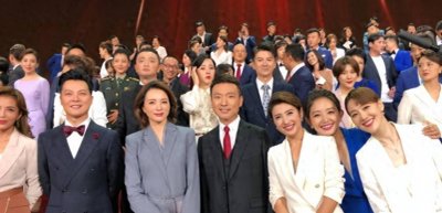 ​主持人杨帆：娶平凡妻子李松奇，生下两个女儿，日子过得有滋有味