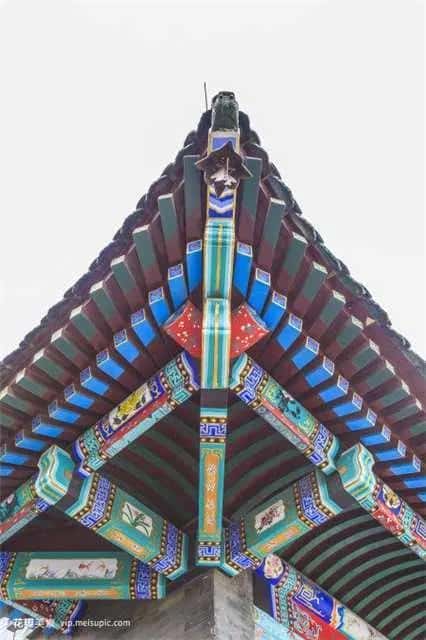 古建筑消失的原因主要是什么（古建筑消失的原因主要是）
