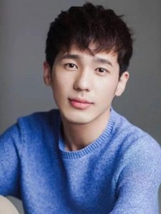 白宇:父亲拥有亿万身家,母亲也是演员,女朋友是大家熟悉的她