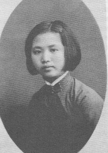 ​陈毅元帅第1任妻子跳井自杀？揭秘背后真实原因，太刚烈的女子
