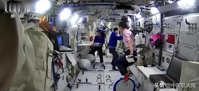 神舟十三号宇航员在太空的生活（航天员漫游太空183天的奇妙生活）(6)