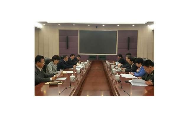 男子想挽回婚姻，要和父母断绝关系，妻子委屈：婆婆让他跟我离婚