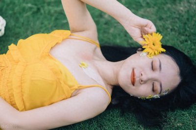 ​当代爱情观，拒绝“西雅图”的物质，而是拥有奎妮般的美好
