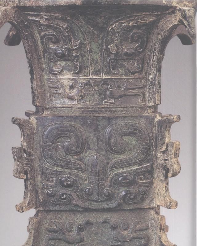 青铜之冠指的是什么青铜器，出土文物青铜之冠指的是？图12