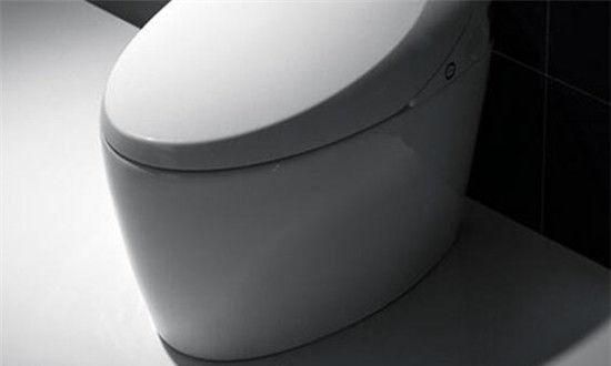 蹲便器马桶里的水垢特别厚怎么办