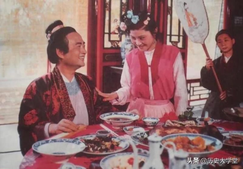 红楼梦四大家族（里四大家族快速兴衰更替）(2)