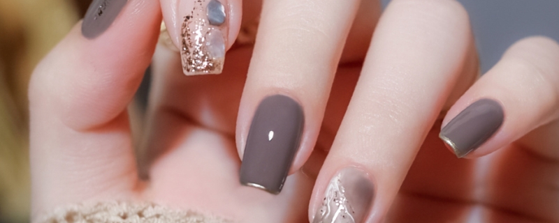 指甲胶除了用烤灯还有什么方法干_指甲胶不用烤灯小妙招