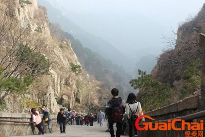 ​6种人不能爬泰山你知道是哪些人吗？6种人不能爬泰山上