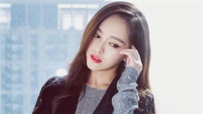 ​怎么和刚认识的女孩子微信聊天