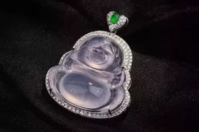 ​怎样判断玉的真假好坏 玉一般戴多久有灵性