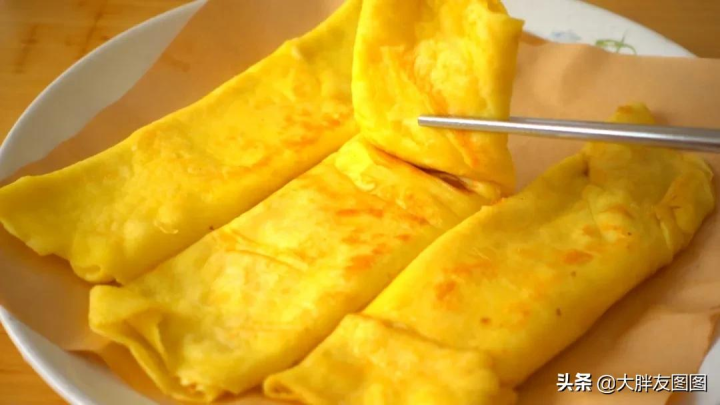 奶油的各种吃法大全（软噗噗的奶油鸡蛋饼做法）