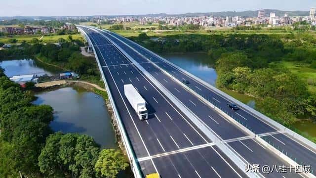 两广高速是哪里到哪里（两广高速是哪两广）