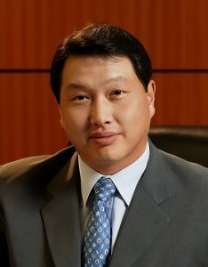 ​昔日总统之女卢素英：被丈夫和其情人公开羞辱，隐忍11年收割84亿