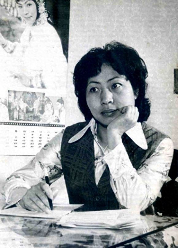 李炳淑老照片：《龙江颂》中江水英 78岁仍美丽 与丈夫恩爱一辈子