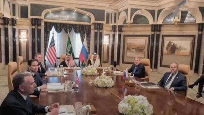 ​美俄会谈引发全球热议，中方推动和平；这一转折点如何影响未来？