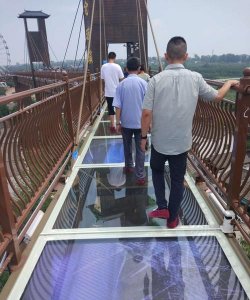 ​博山玻璃栈道在哪里,云台山玻璃栈道在哪个景点