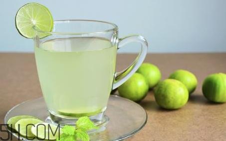 牙龈出血是肝脏出了问题?牙龈出血跟肝脏病变是否划等号? 牙龈出血是肝脏出了问题?牙龈出血跟肝脏病变是否划等号?