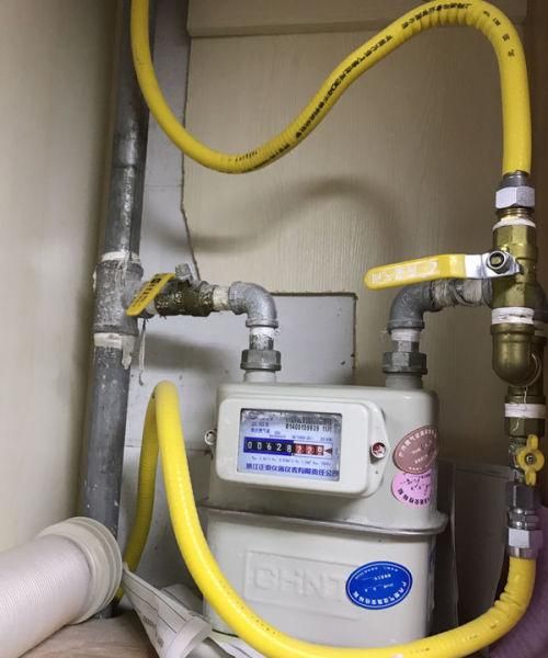 燃气总阀门关了打不开怎么办