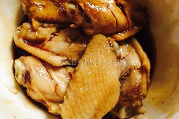 家常蜜汁鸡翅最简单做法(10分钟焖出一锅嫩滑爆汁的鸡翅)(7)