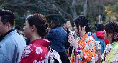 ​40000日籍华人遣返回国，他们没了中国籍，何去何从？中方表态了