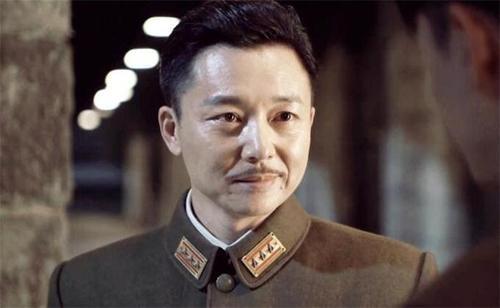 张嘉译个人资料(最后演反派翻身)