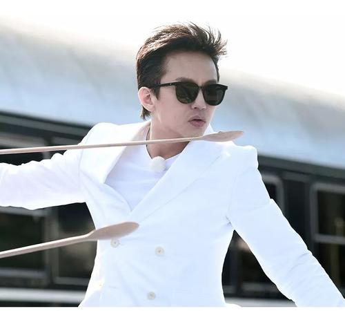 gentle monster品牌墨镜(火到爆的墨镜潮牌)(10)