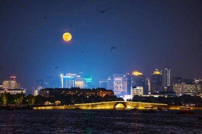 ​教师节和中秋节相差几天 中秋节和教师节是几月几日