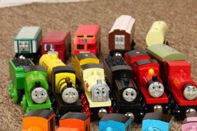 ​托马斯小火车的颜色和名字