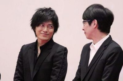 ​韩寒为什么叫国民岳父