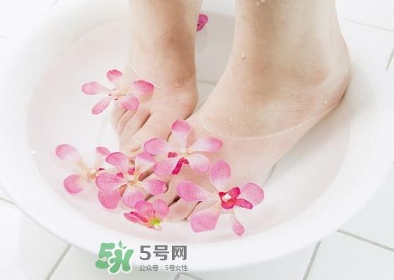 醋泡脚多长时间最好?醋泡脚一次用多少合适 醋泡脚多长时间最好?醋泡脚一次用多少合适