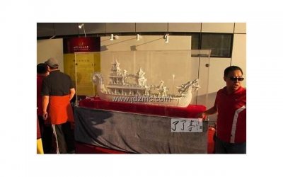 ​何必精疲力尽追她，做到这三点让女生主动对你着迷