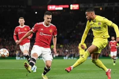 ​足球比赛能带护膝吗 踢足球为什么一定要穿足球袜