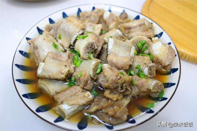 蒸排骨的做法最正宗的做法（蒸排骨要试试比红烧简单）(1)